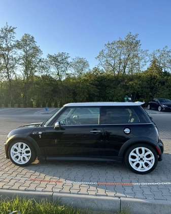 MINI Cooper S cena 18999 przebieg: 175000, rok produkcji 2003 z Kalisz małe 121